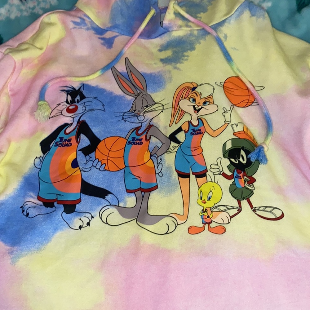 SPACE JAM A NEW LEGACY HOODIE CROP TIE DYE SWEATSHIRT TUNE SQUAD-WOMENS SIZE MED - Picture 2 of 4